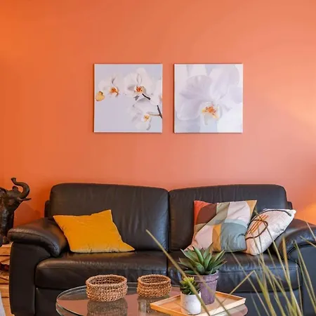 Lägenhet Cozy 2 Bedroom T76 *